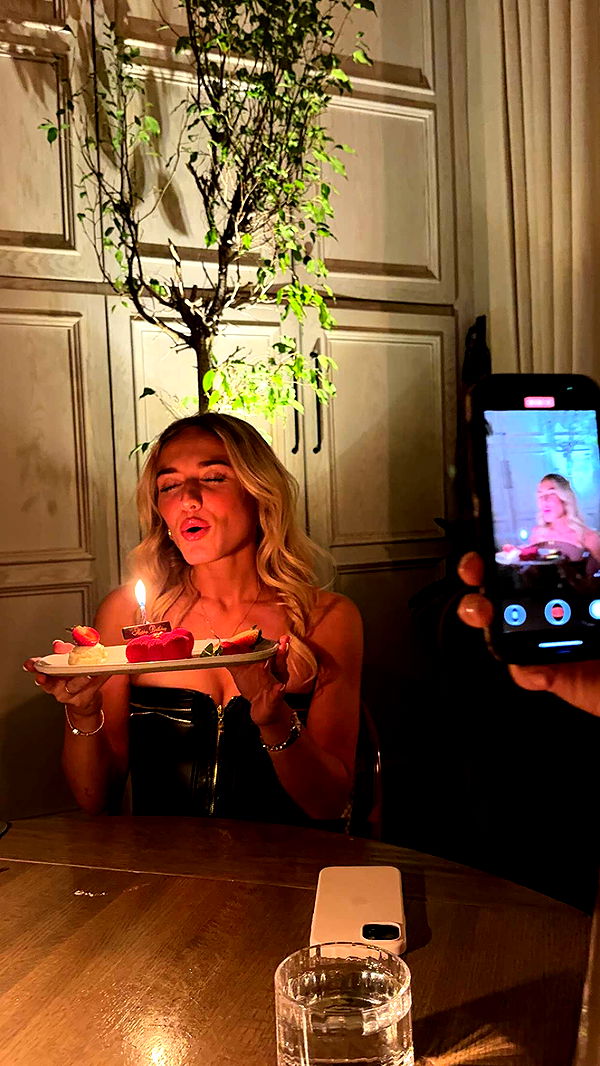 chloerosenbaum image ~ Altpins