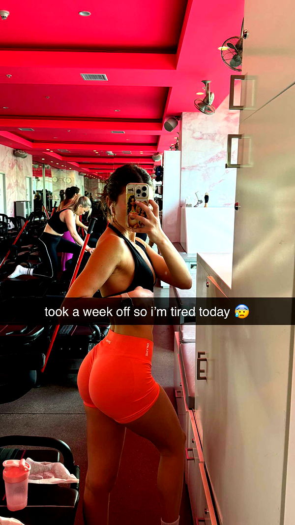 chloerosenbaum image ~ Altpins