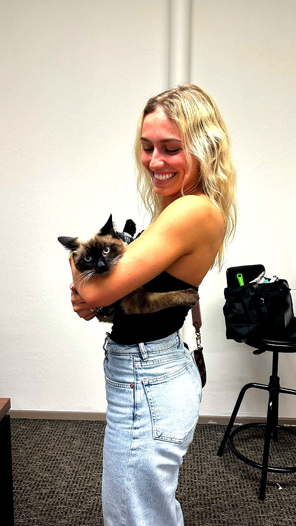 chloerosenbaum image ~ Altpins