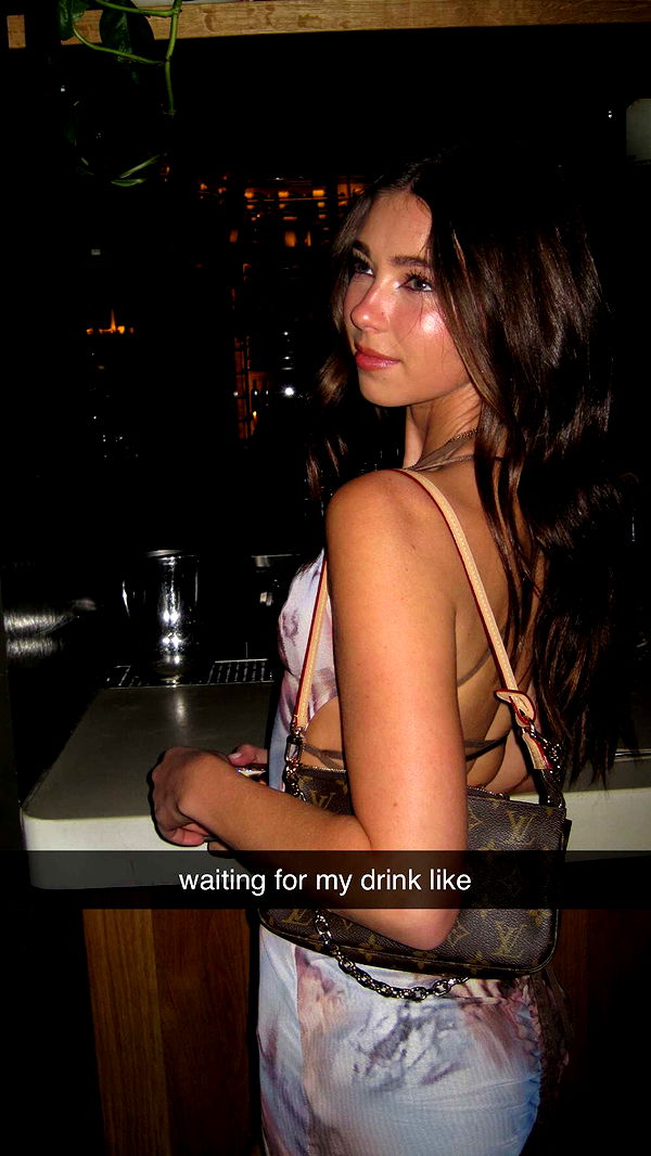 chloerosenbaum image ~ Altpins