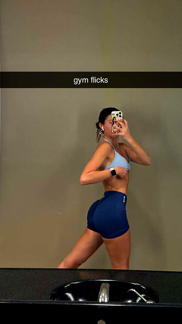 chloerosenbaum image ~ Altpins