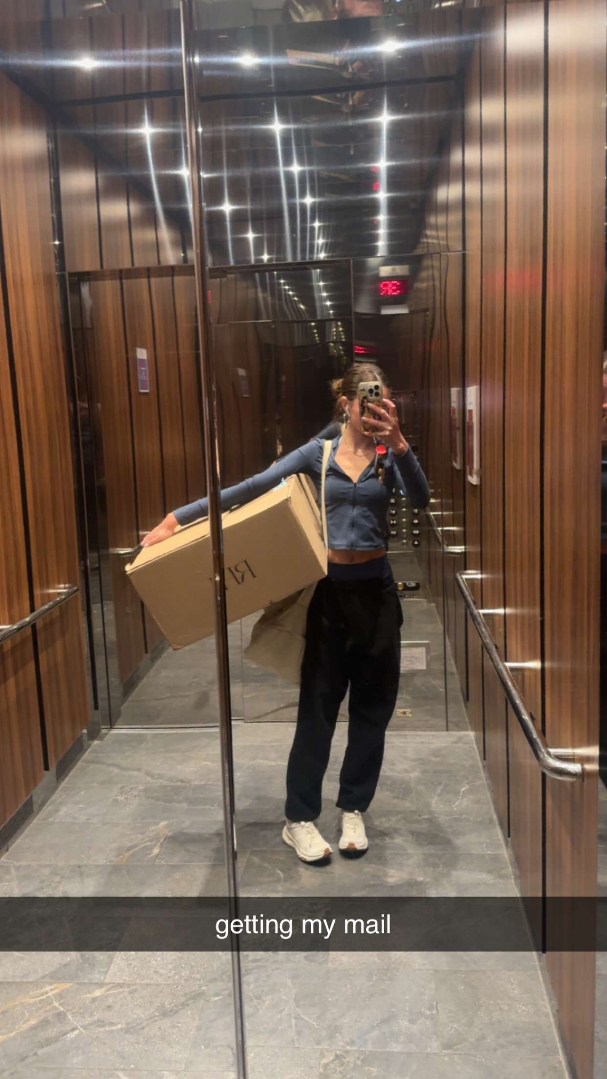 chloerosenbaum snapchat image archive image