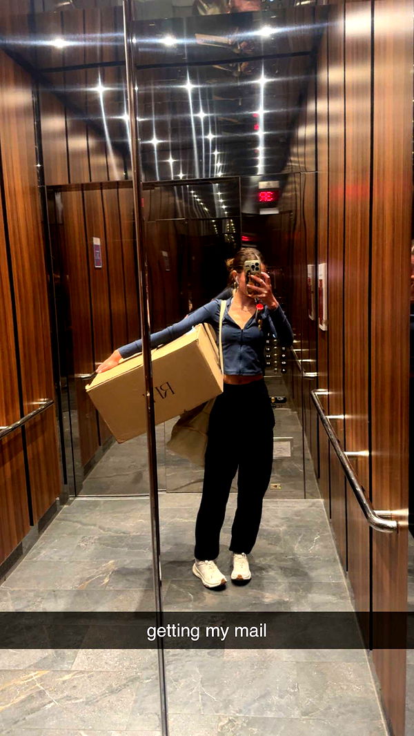 chloerosenbaum image ~ Altpins