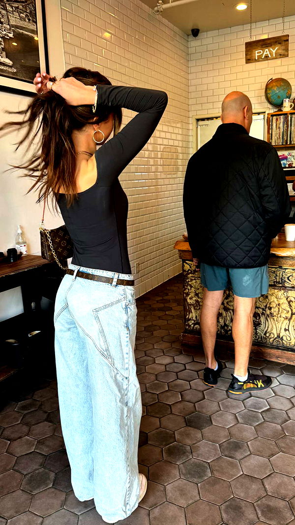 chloerosenbaum image ~ Altpins