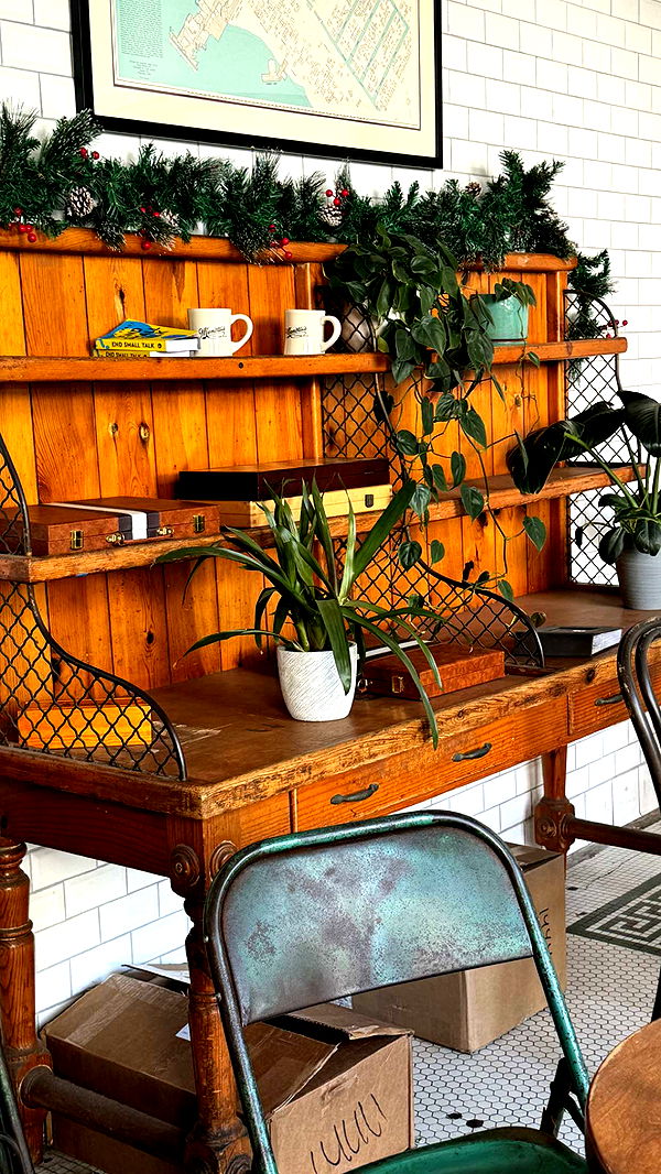 chloerosenbaum image ~ Altpins