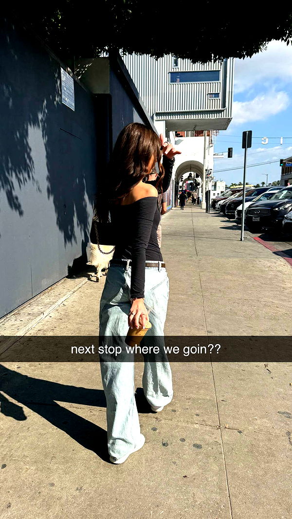 chloerosenbaum image ~ Altpins