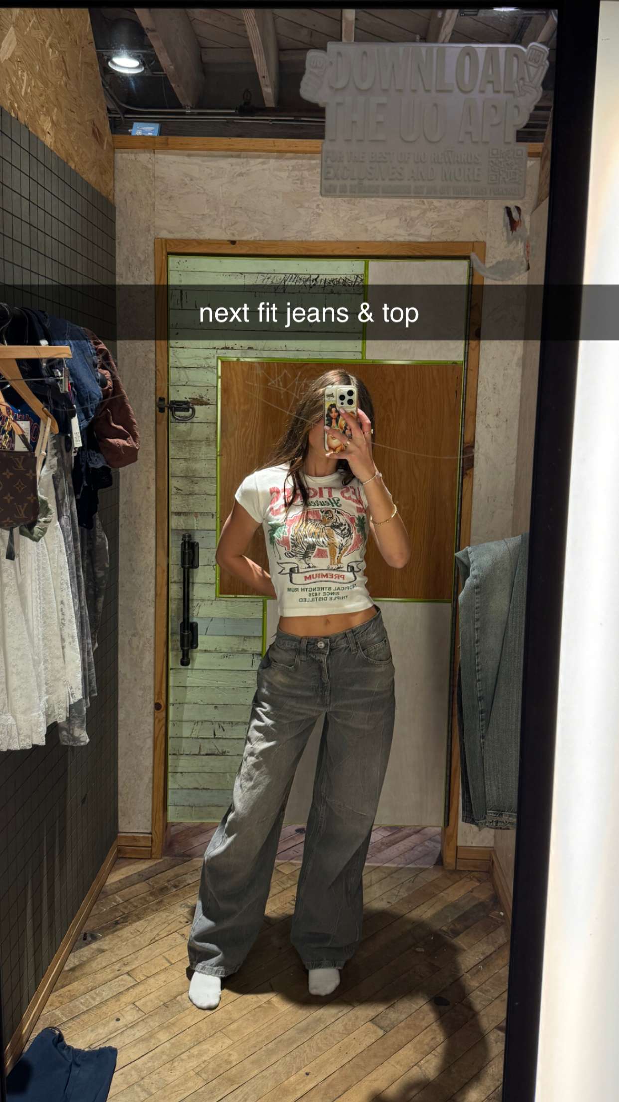 chloerosenbaum snapchat image archive image