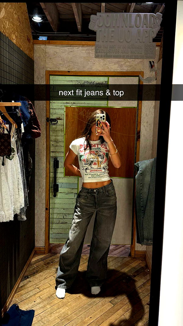 chloerosenbaum image ~ Altpins