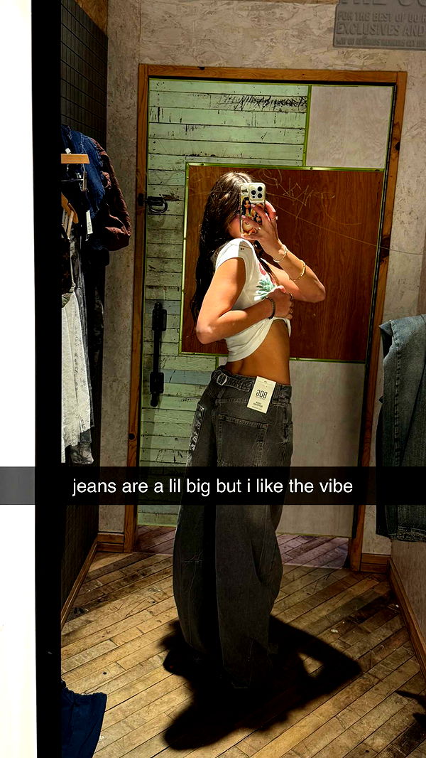 chloerosenbaum image ~ Altpins