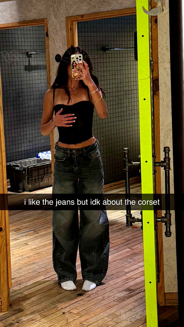 chloerosenbaum image ~ Altpins