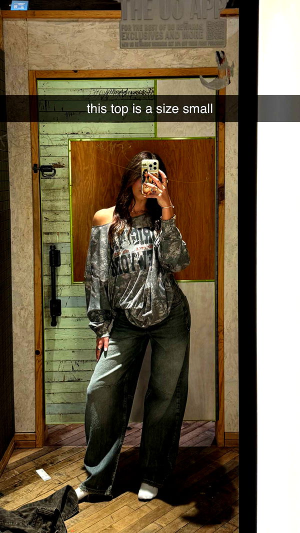 chloerosenbaum image ~ Altpins