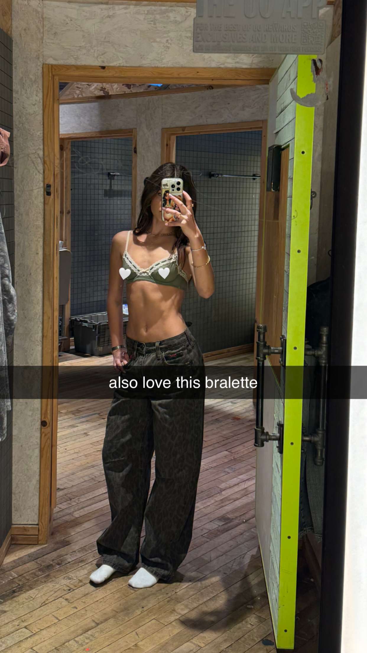 chloerosenbaum snapchat image archive image