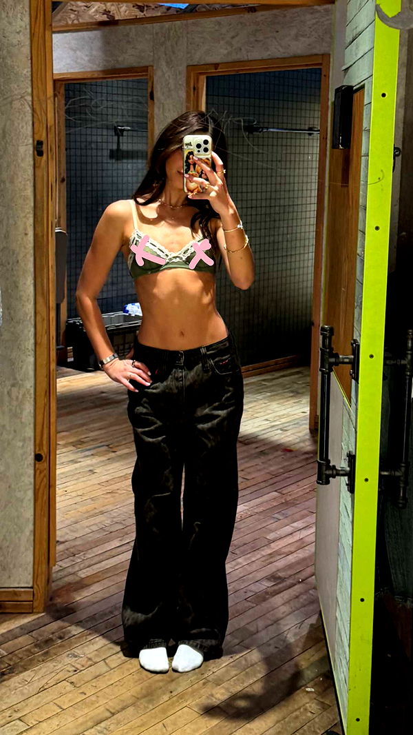 chloerosenbaum image ~ Altpins