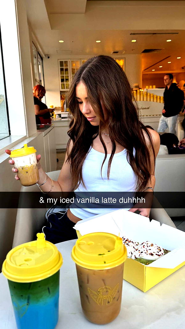 chloerosenbaum image ~ Altpins