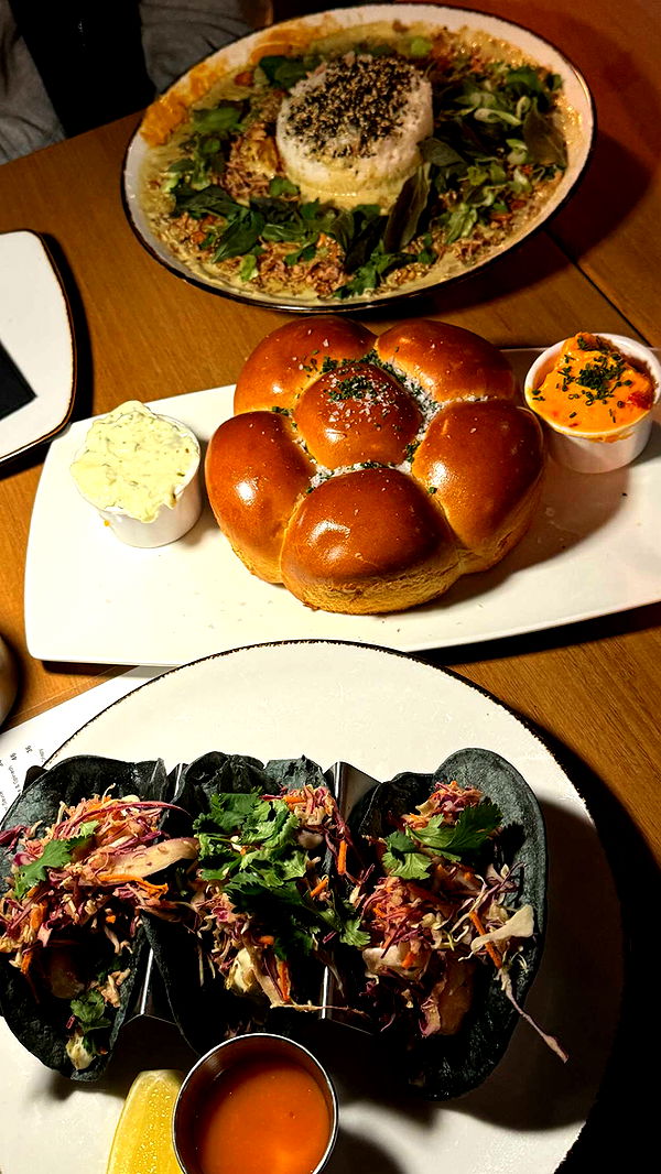 chloerosenbaum image ~ Altpins