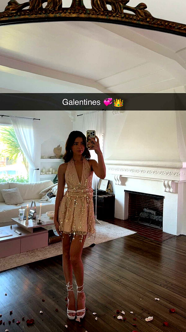 chloerosenbaum image ~ Altpins