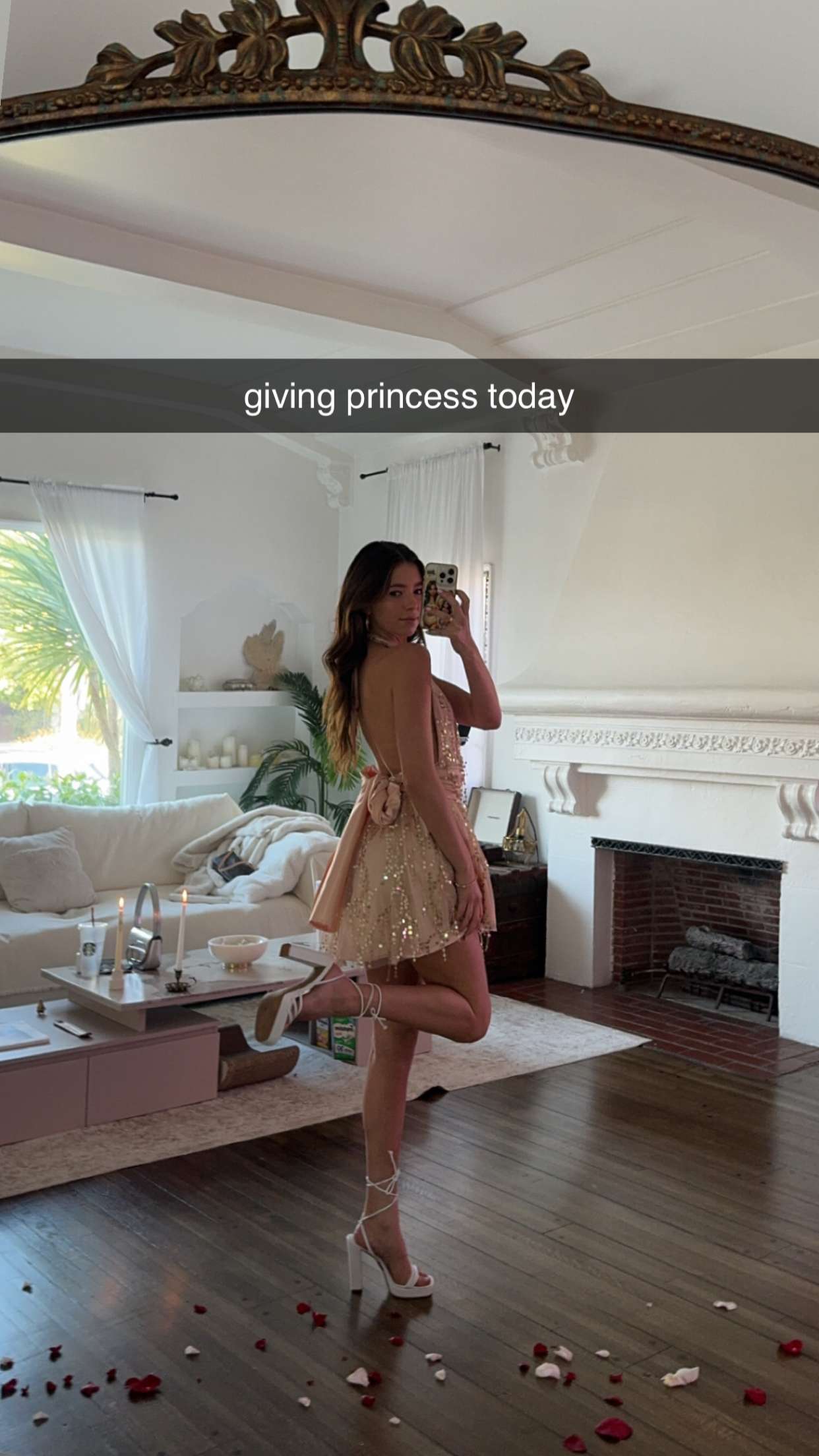 chloerosenbaum snapchat image archive image