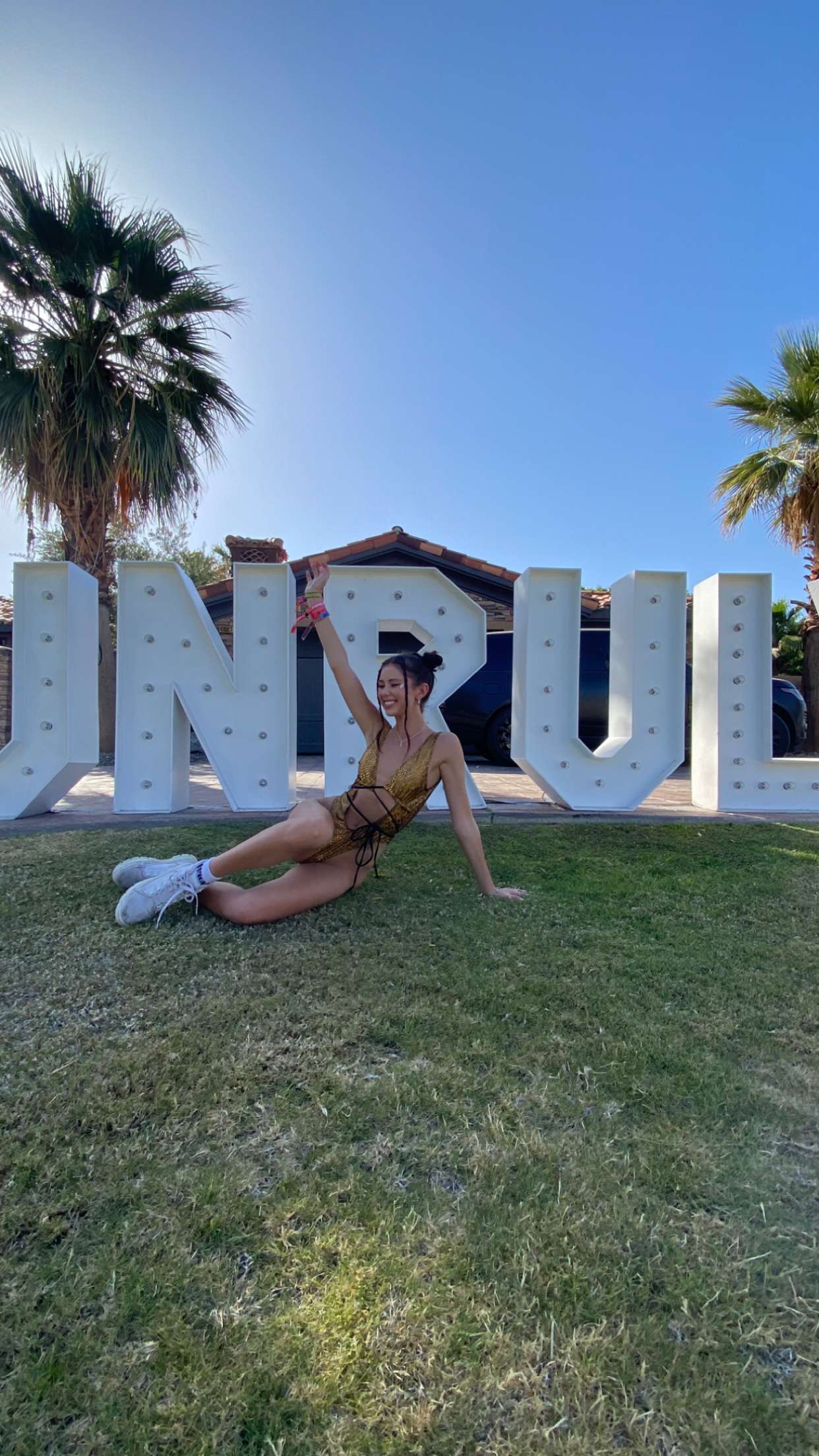 chloerosenbaum snapchat image archive image