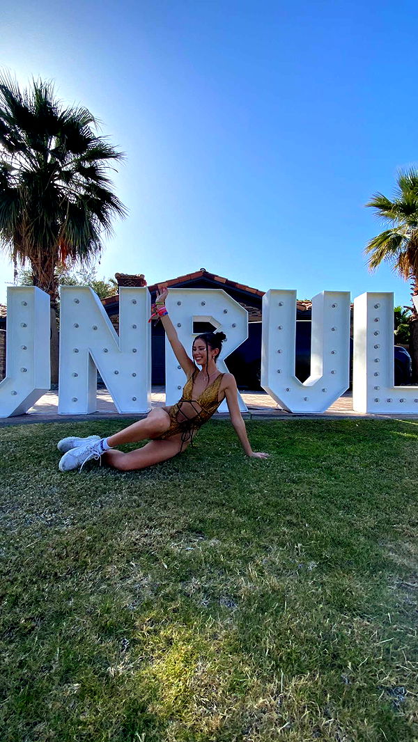 chloerosenbaum image ~ Altpins