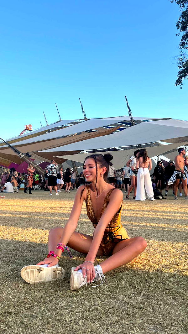 chloerosenbaum image ~ Altpins