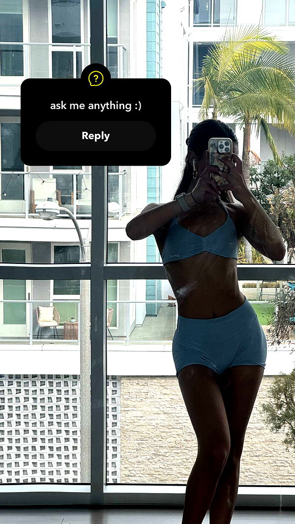 chloerosenbaum image ~ Altpins