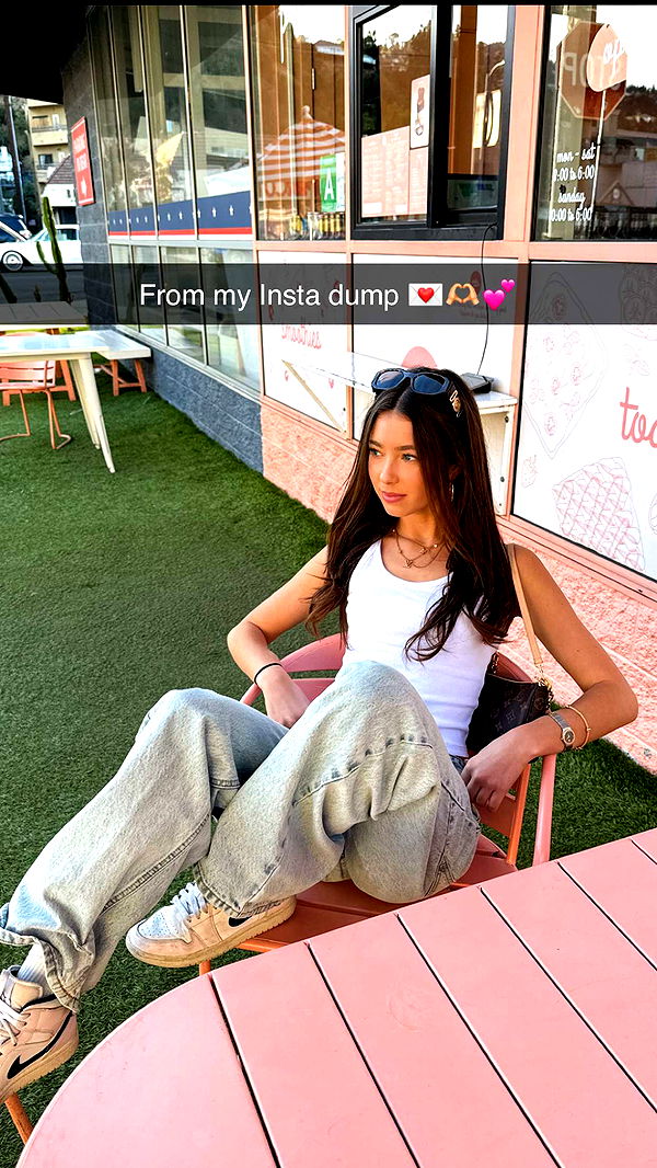 chloerosenbaum image ~ Altpins