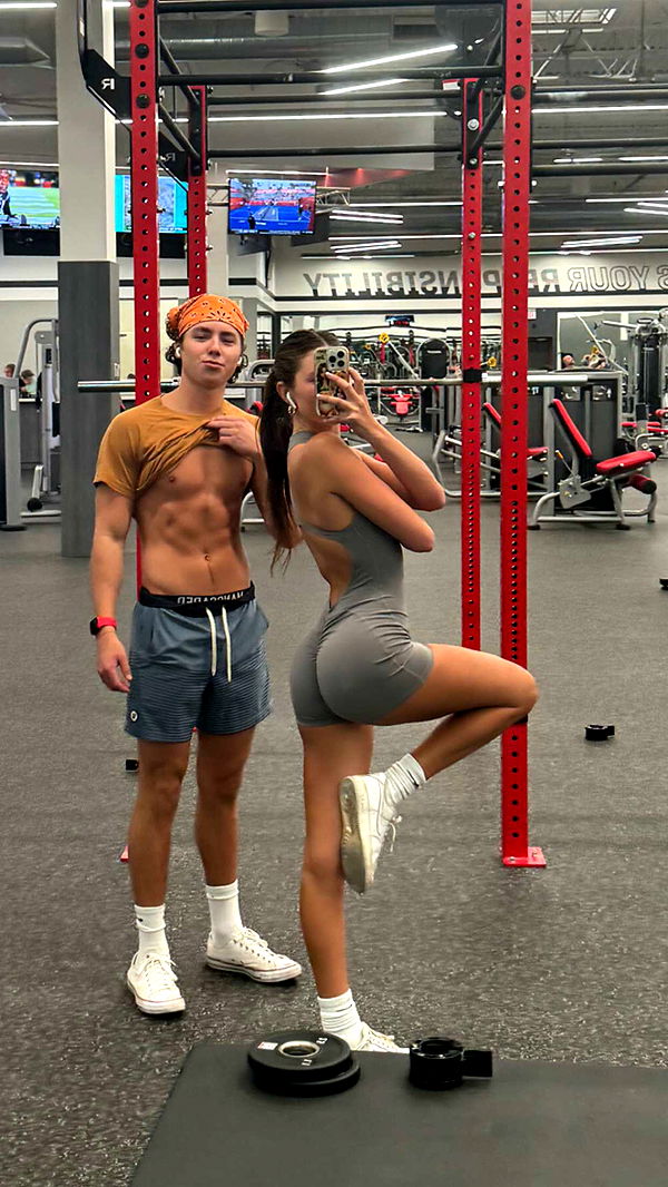 chloerosenbaum image ~ Altpins