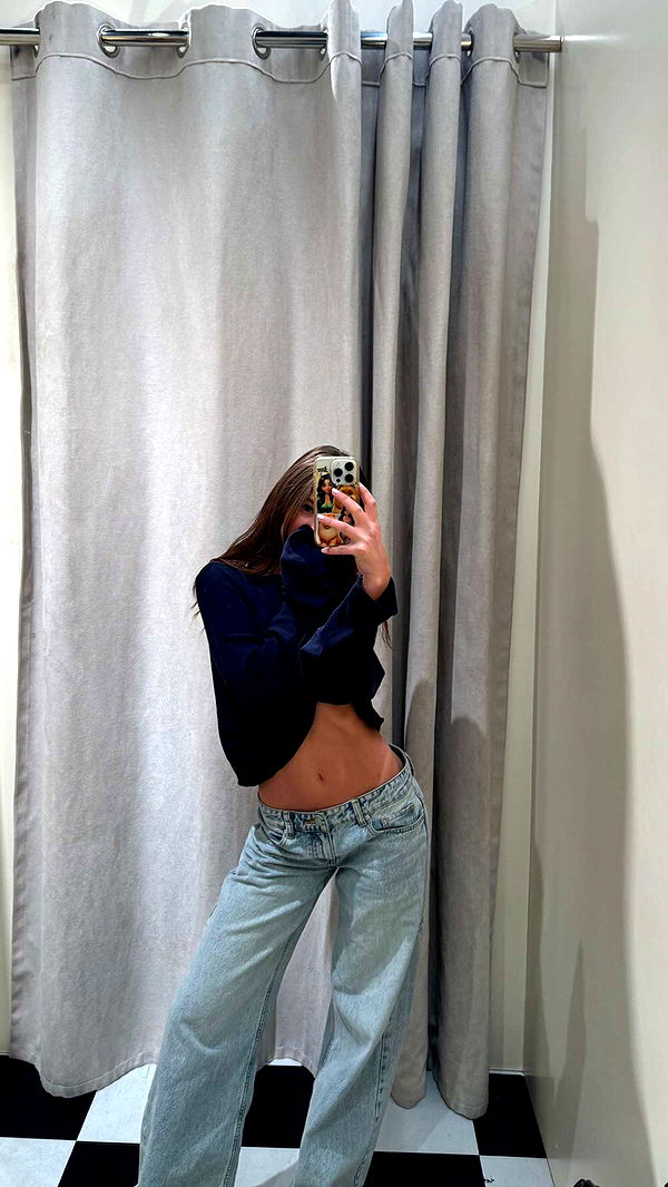 chloerosenbaum image ~ Altpins