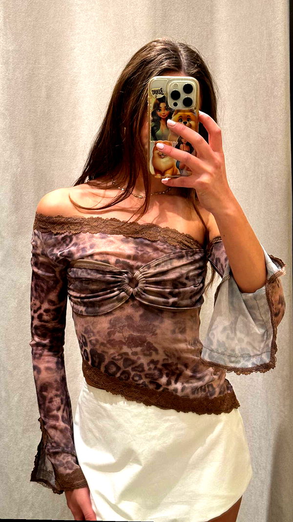 chloerosenbaum image ~ Altpins