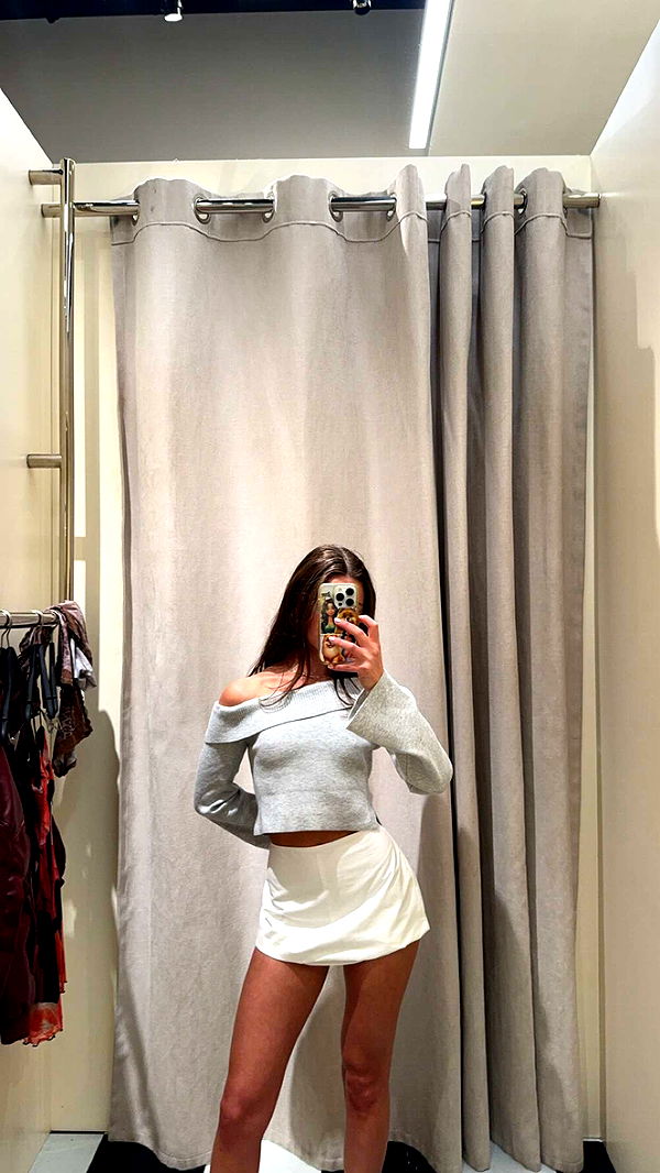 chloerosenbaum image ~ Altpins