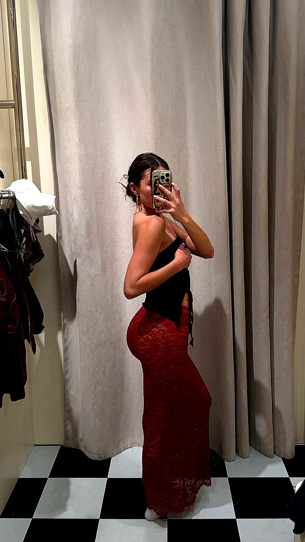 chloerosenbaum image ~ Altpins