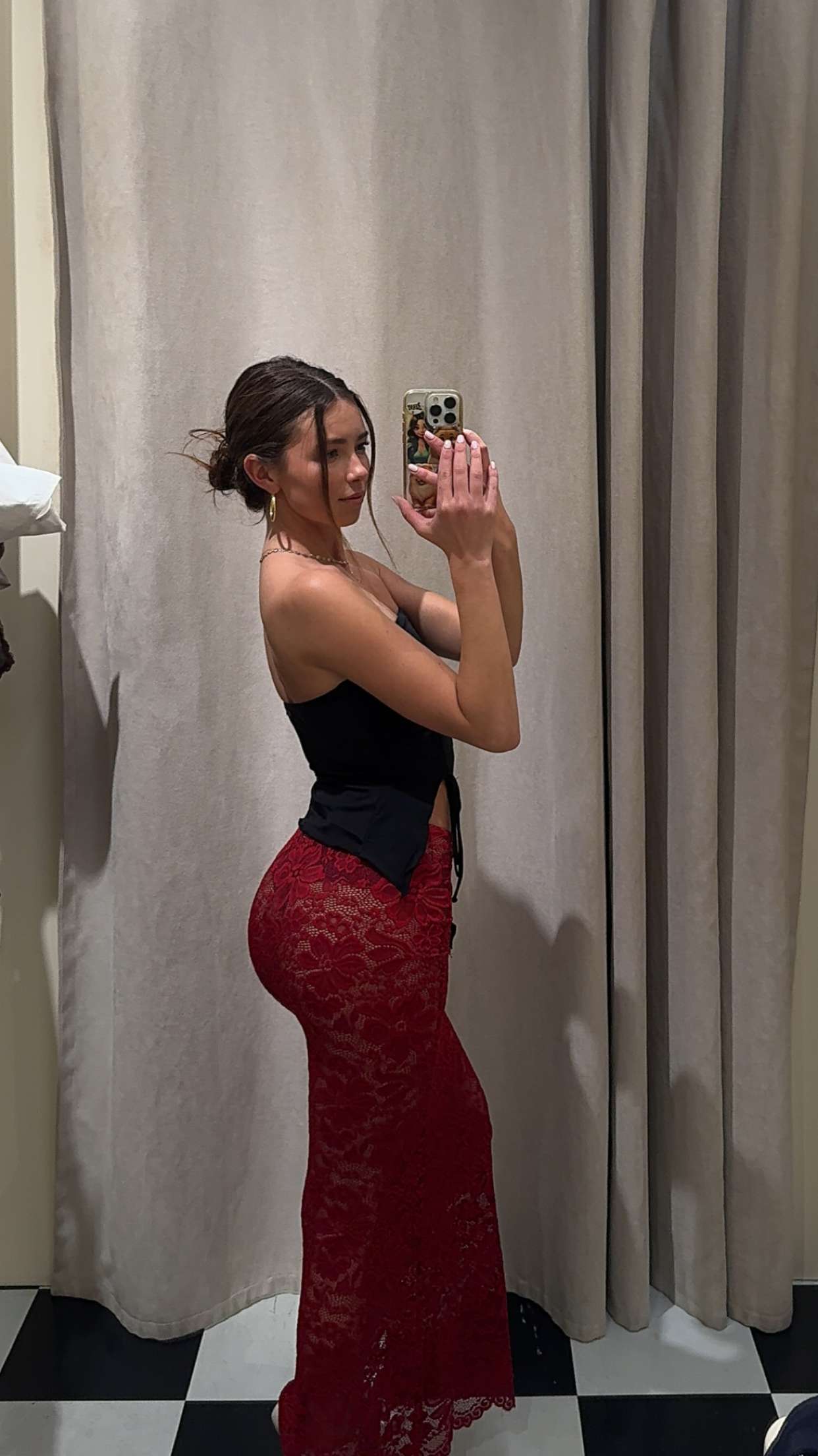 chloerosenbaum snapchat image archive image