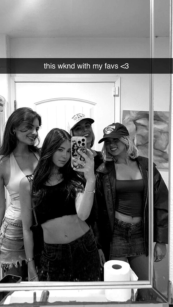 chloerosenbaum image ~ Altpins