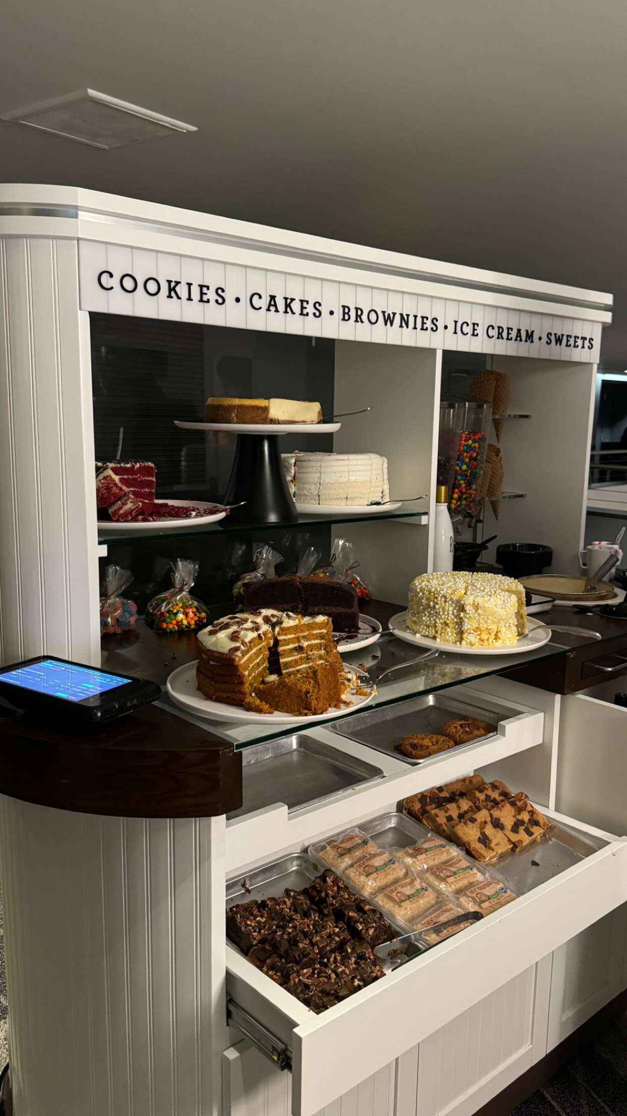 chloerosenbaum snapchat image archive image