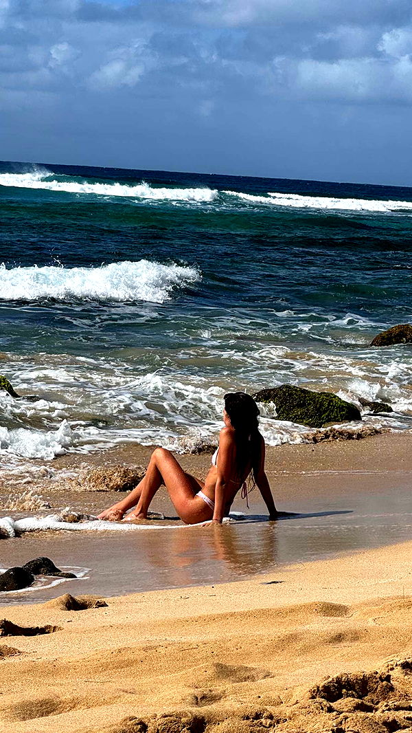 chloerosenbaum image ~ Altpins