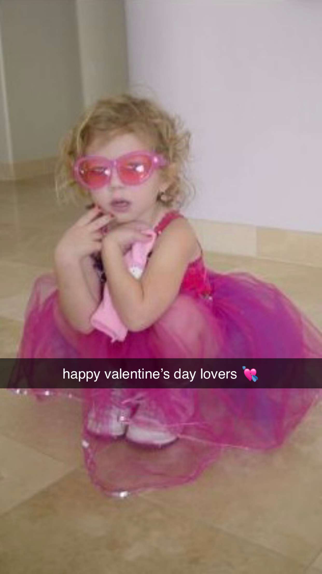 chloerosenbaum snapchat image archive image