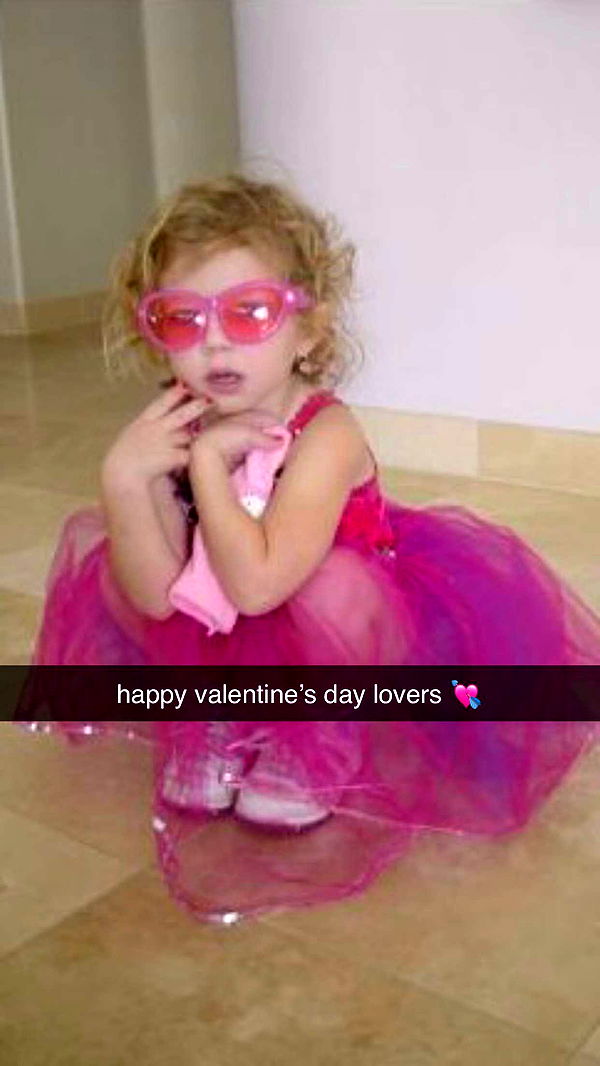 chloerosenbaum image ~ Altpins