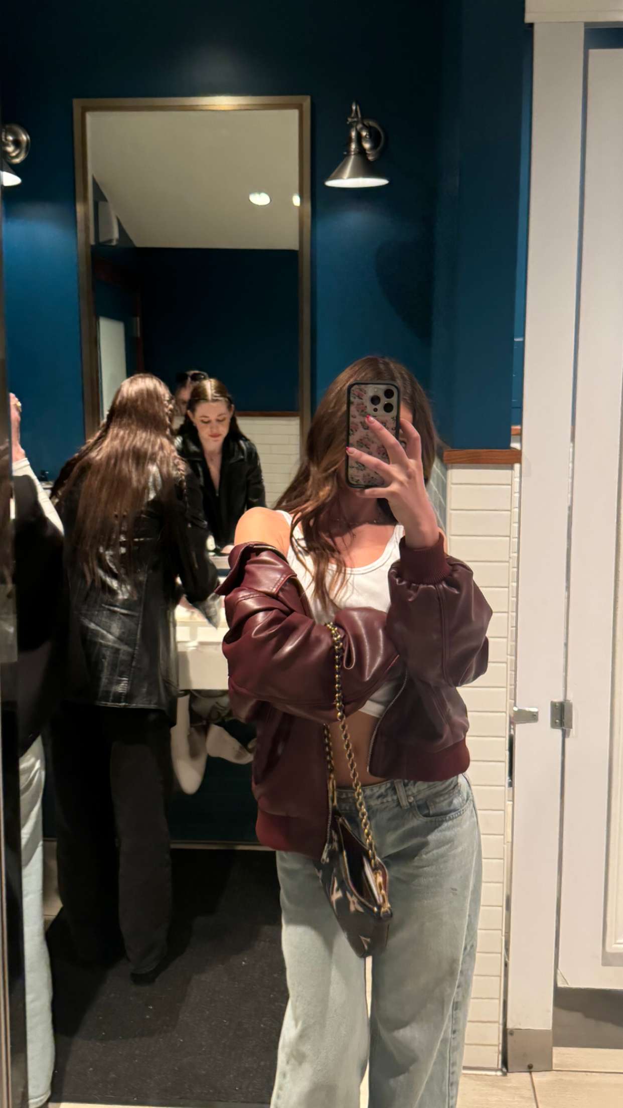 chloerosenbaum snapchat image archive image