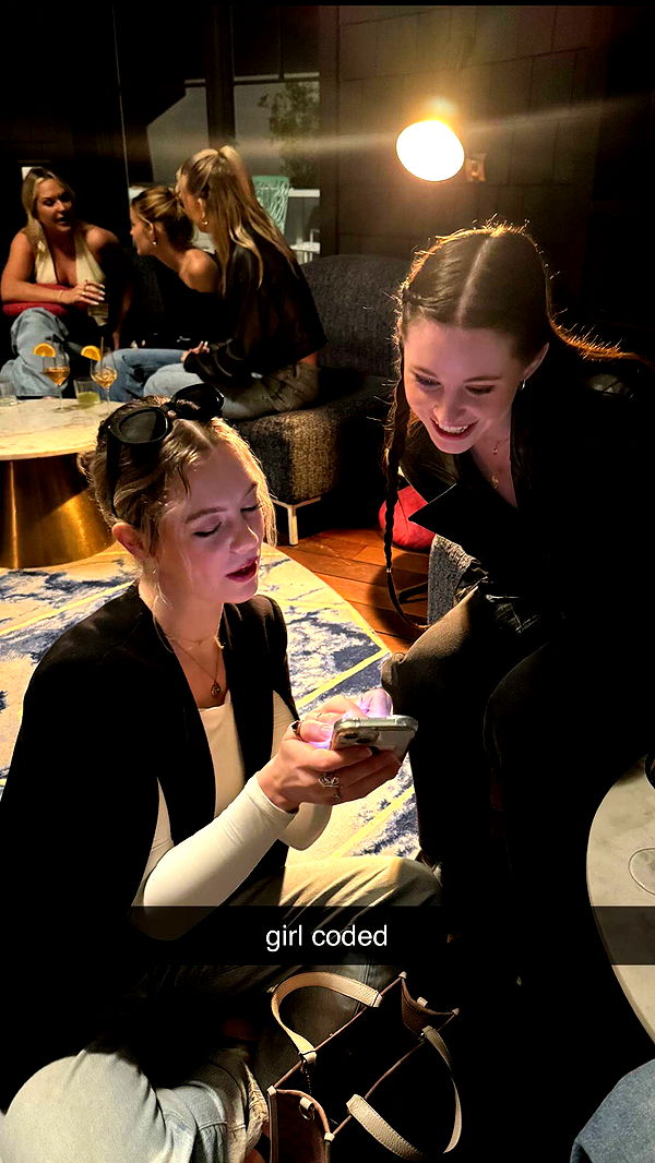 chloerosenbaum image ~ Altpins