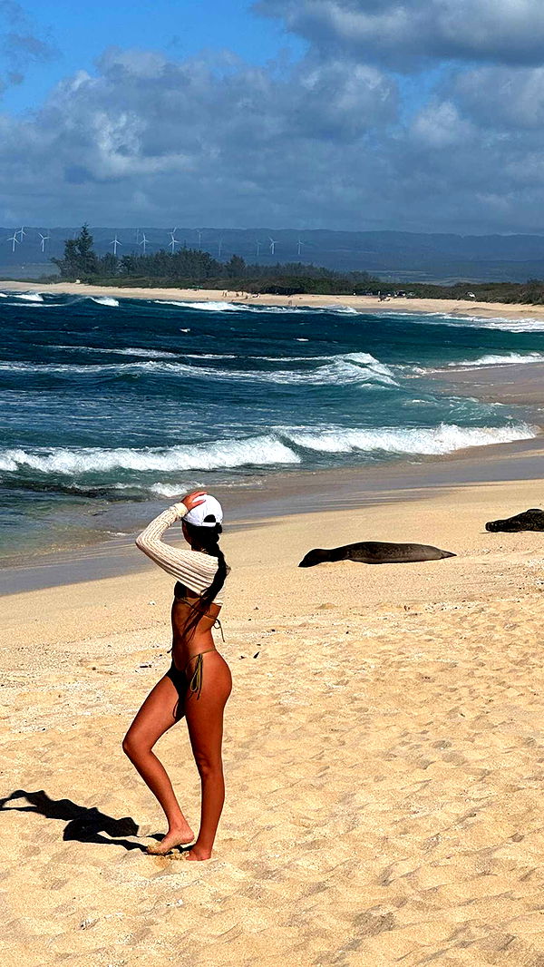 chloerosenbaum image ~ Altpins