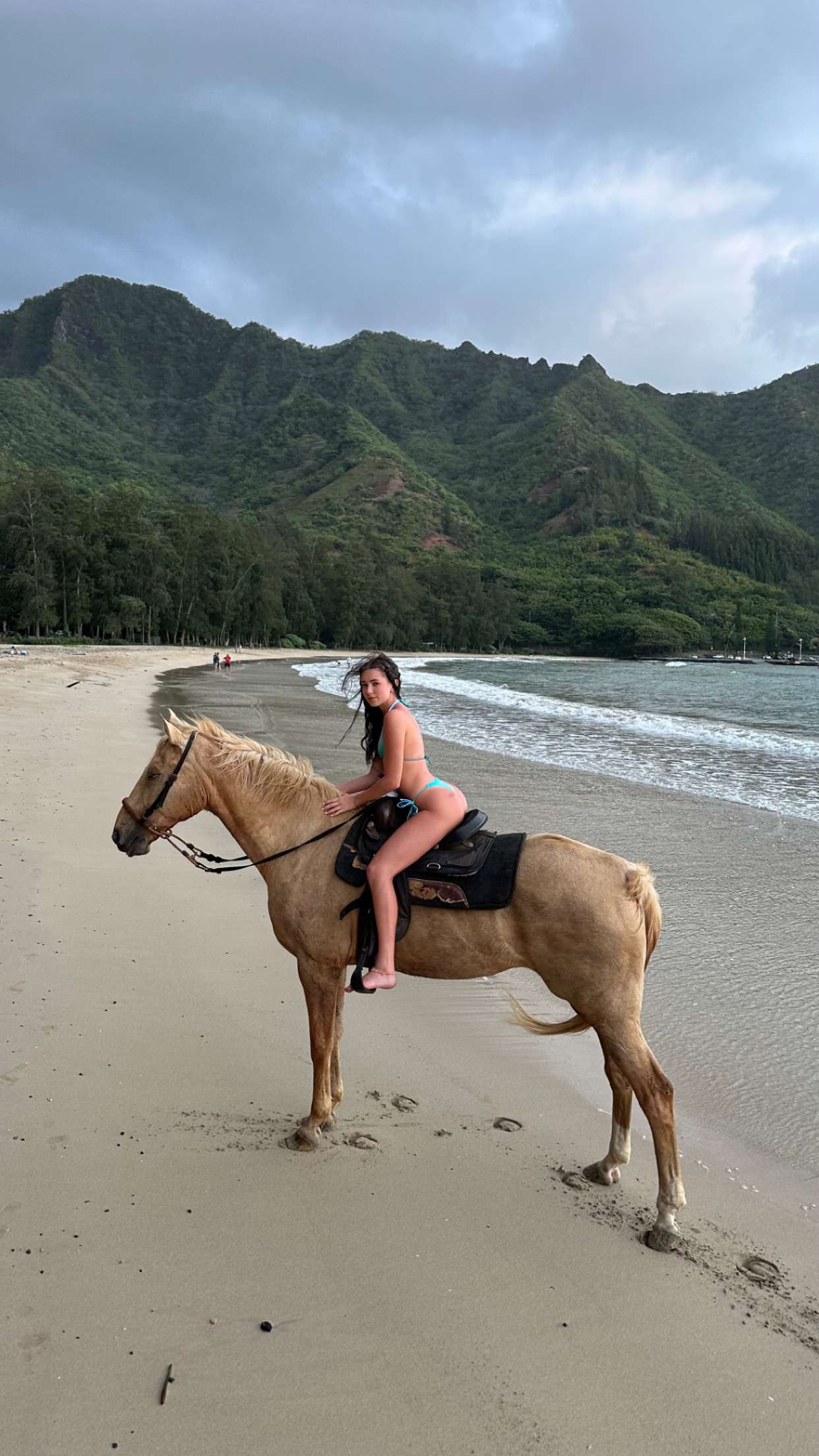 chloerosenbaum snapchat image archive image