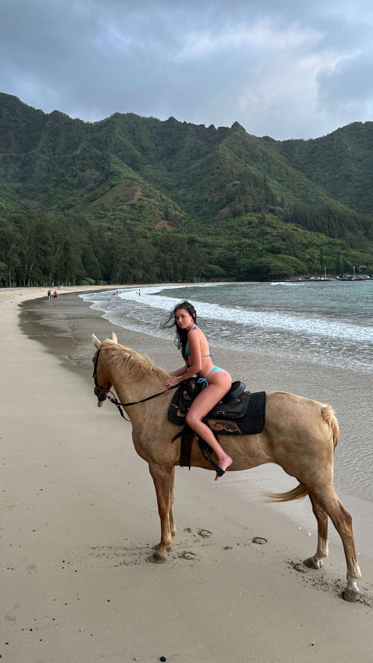 chloerosenbaum snapchat image archive image