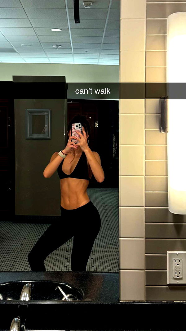 chloerosenbaum image ~ Altpins