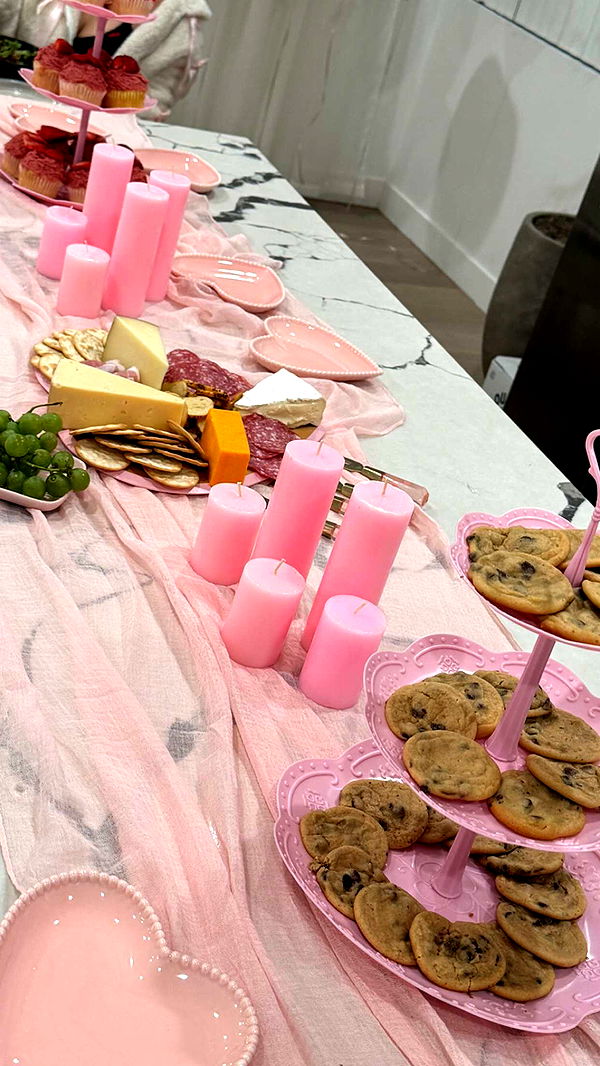 chloerosenbaum image ~ Altpins