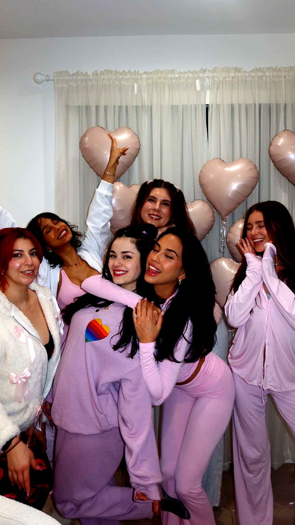 chloerosenbaum image ~ Altpins