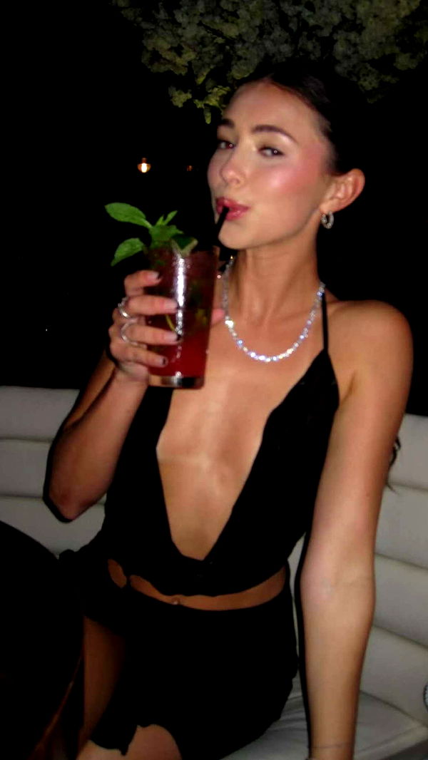 chloerosenbaum image ~ Altpins