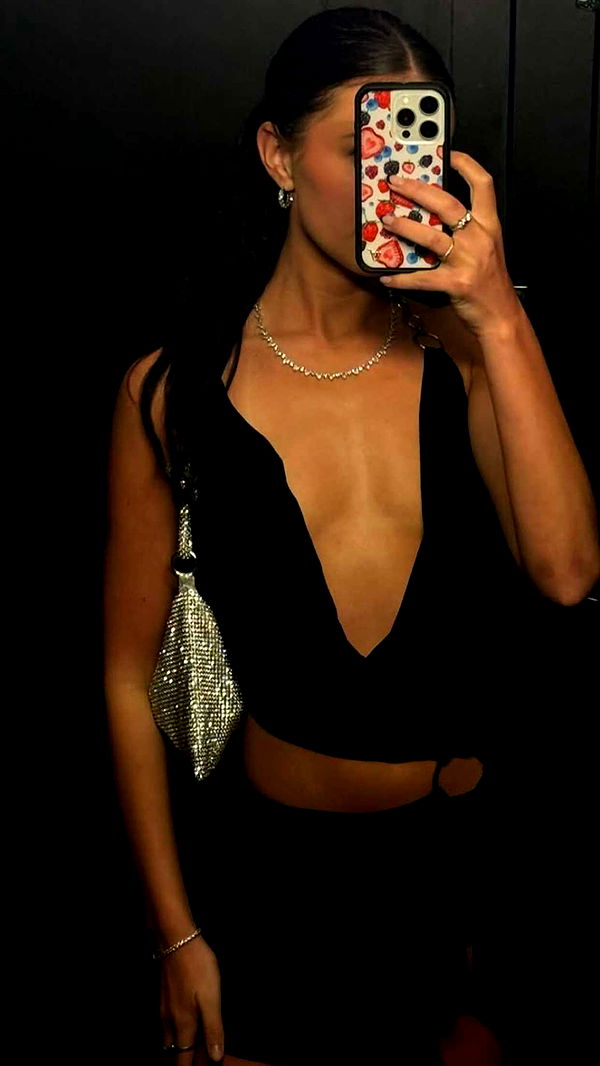 chloerosenbaum image ~ Altpins