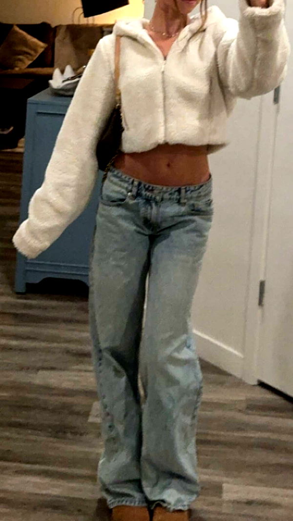 chloerosenbaum image ~ Altpins