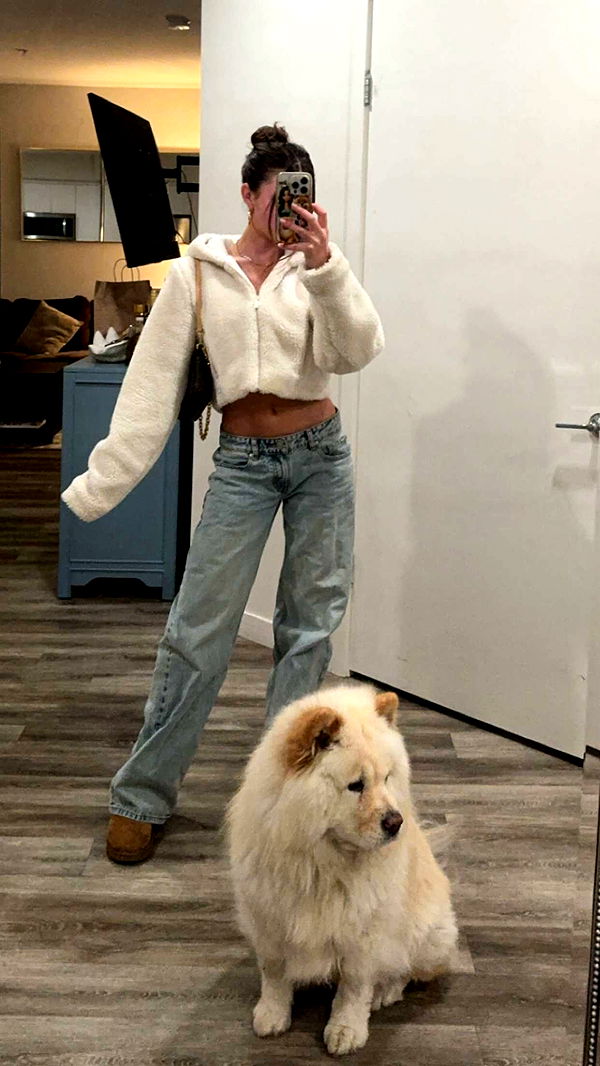 chloerosenbaum image ~ Altpins