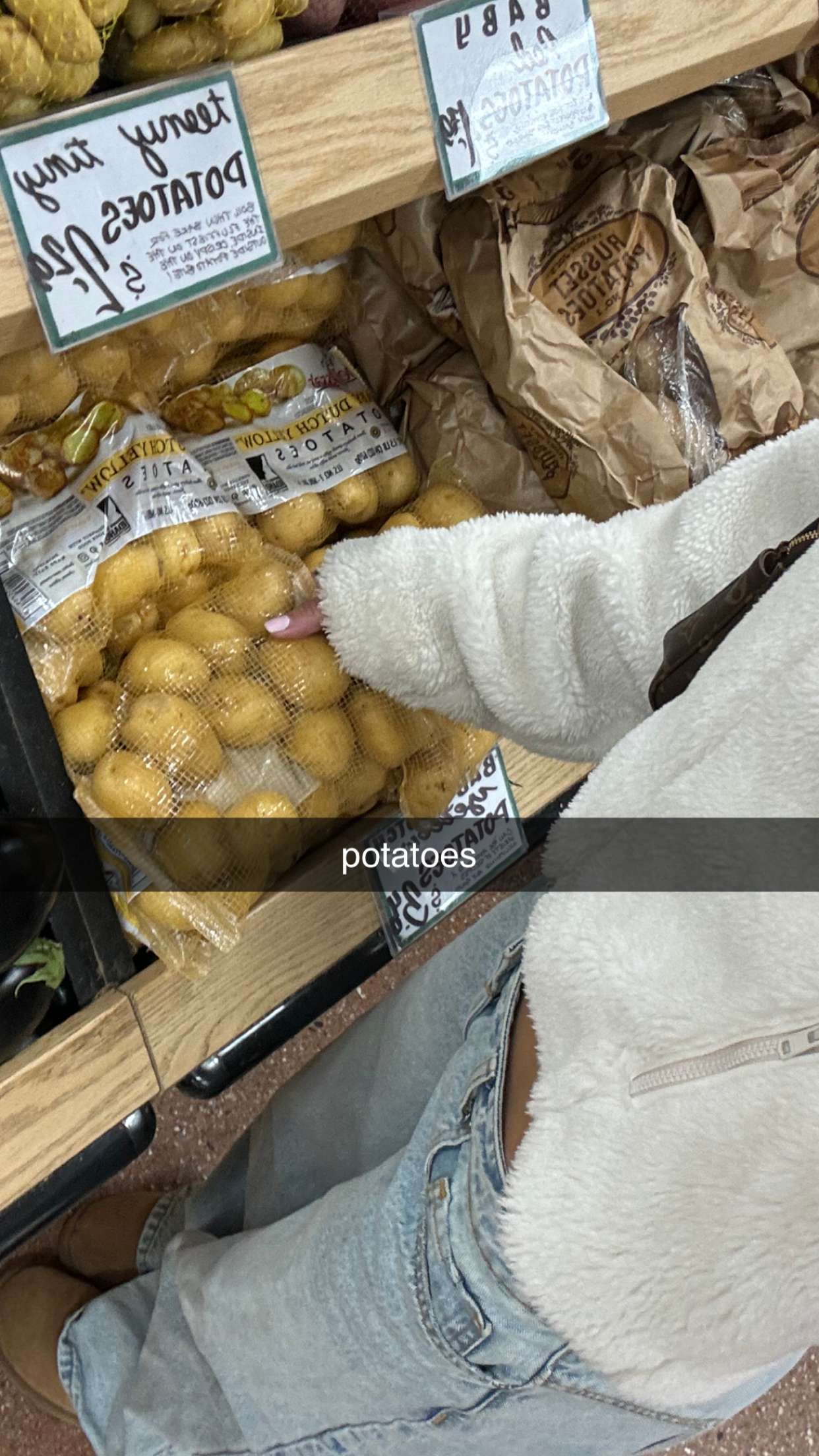 chloerosenbaum snapchat image archive image